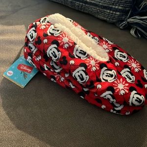 Disney Mickey Mouse fuzzy slippers New With tags